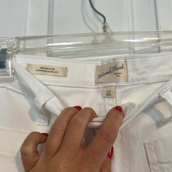 NWT Universal Thread white high rise flare jeans size 16 - Picture 4 of 6